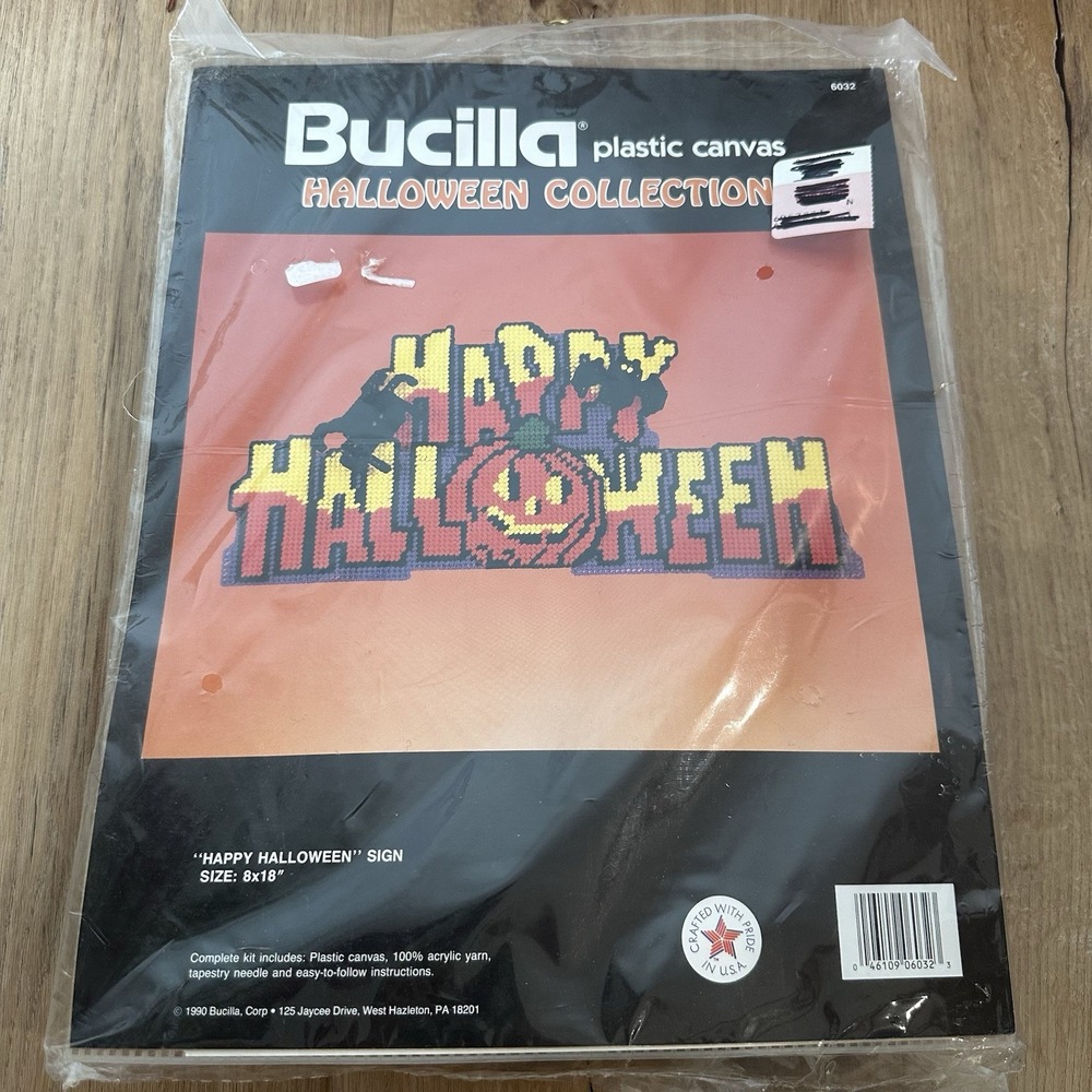 VTG bucilla Cross Stitch plastic canvas‎ happy halloween sign 6032 Sealed